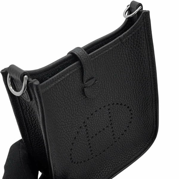 エルメス エブリンTPM アマゾン ブラック/シルバー金具 トリヨンクレマンス Z刻印 黒