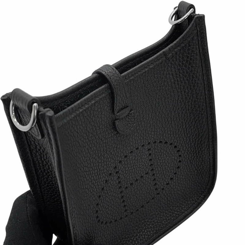 エルメス エブリンTPM アマゾン ブラック/シルバー金具 トリヨンクレマンス Z刻印 黒
