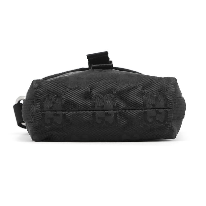 グッチ ショルダーバッグ オフ ザ グリッド GGナイロン 643858 GUCCI バッグ ブラック メンズ 黒