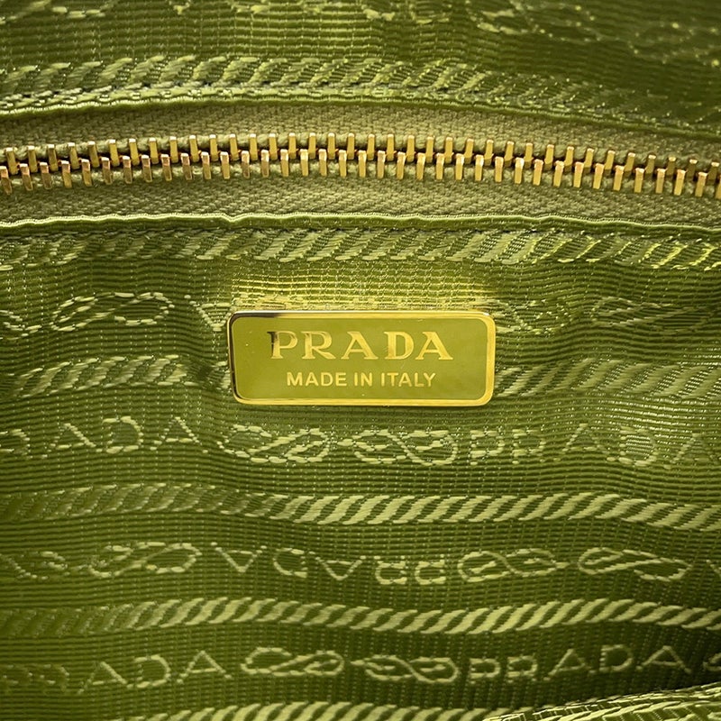 プラダ ショルダーバッグ トライアングルロゴ レザー 1BC238 PRADA バッグ