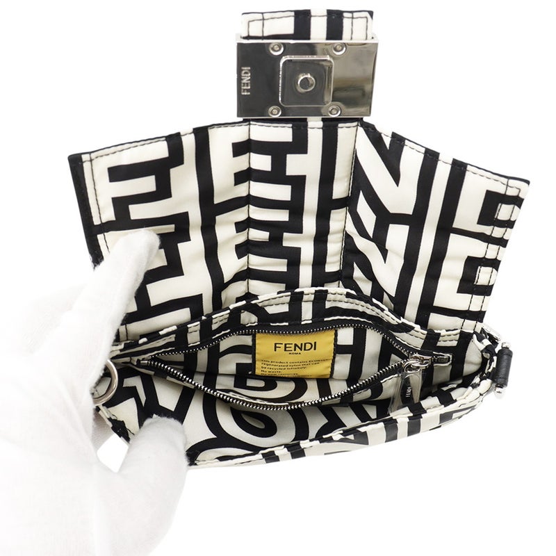 フェンディ ボディバッグ ズッカ バケット ミニ マーク・ジェイコブス コラボ ナイロン 7AS138 FENDI ハンドバッグ 黒 白
