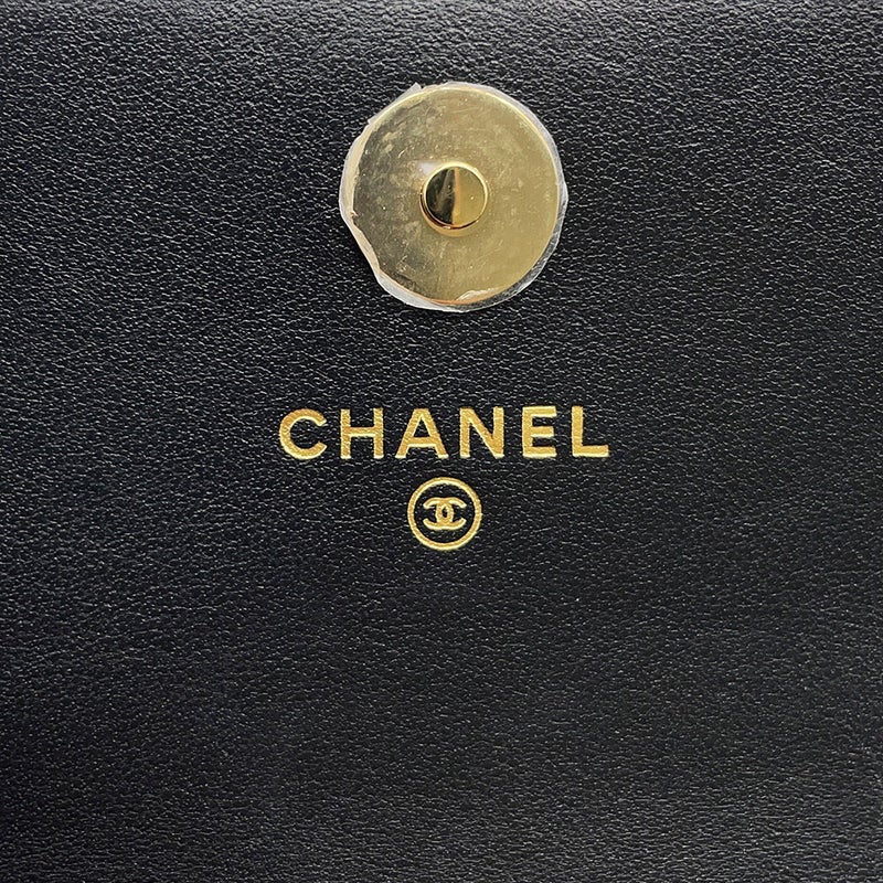 シャネル パールチェーンショルダーバッグ ココマーク マトラッセ フェイクパール AP1838 CHANEL ポーチ 黒