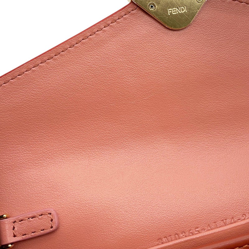 フェンディ チェーンウォレット FFダイヤモンド バイカラー レザー 8M0365 FENDI 財布