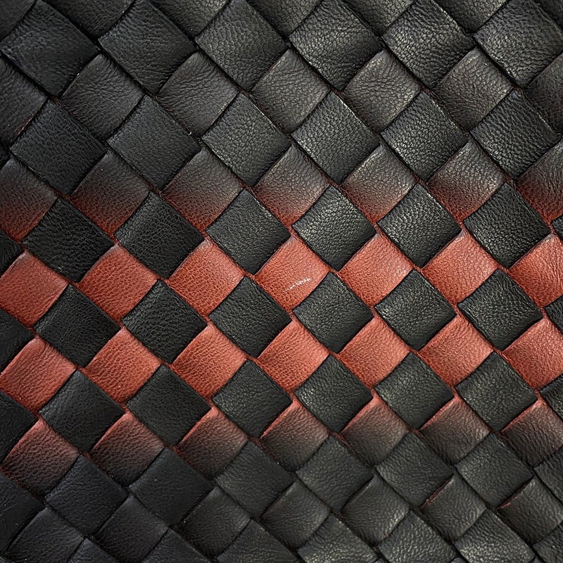 ボッテガヴェネタ ショルダーバッグ イントレチャート レザー BOTTEGA VENETA 黒