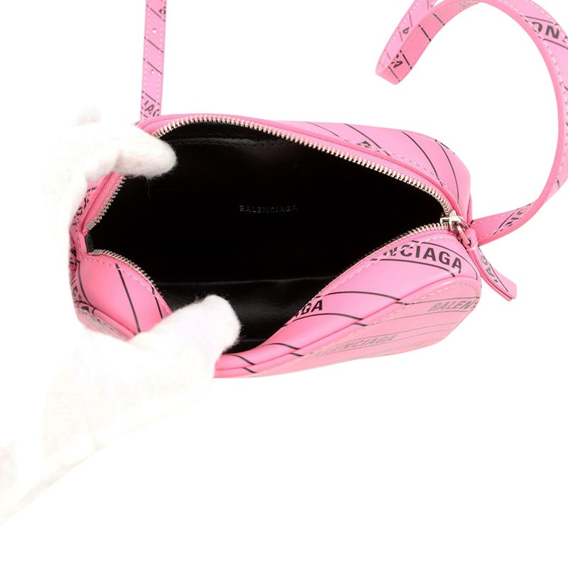 バレンシアガ ショルダーバッグ エブリディ カメラバッグXS ロゴ レザー 552372 BALENCIAGA バッグ