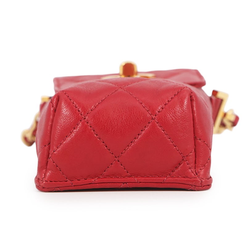シャネル チェーンショルダーバッグ ポシェット マトラッセ ココマーク ラムスキン CHANEL バッグ フォンポーチ
