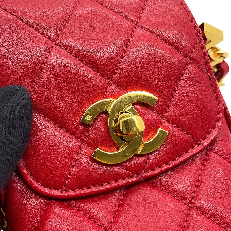 シャネル チェーンショルダーバッグ ポシェット マトラッセ ココマーク ラムスキン CHANEL バッグ フォンポーチ