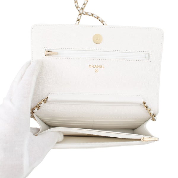 シャネル チェーンウォレット クラシック マトラッセ ココマーク キャビアスキン AP0250 CHANEL 財布 白