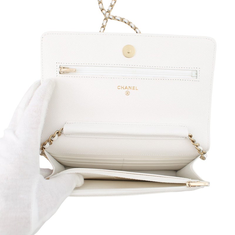 シャネル チェーンウォレット クラシック マトラッセ ココマーク キャビアスキン AP0250 CHANEL 財布 白