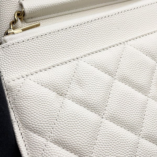 シャネル チェーンウォレット クラシック マトラッセ ココマーク キャビアスキン AP0250 CHANEL 財布 白
