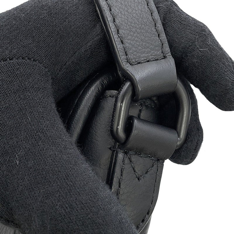 ルイヴィトン ショルダーバッグ モノグラム・シャドウ パルス・ウェアラブル ウォレット M12636 LOUIS VUITTON 黒 ブラック