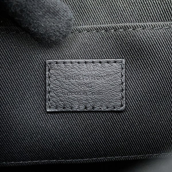 ルイヴィトン ショルダーバッグ モノグラム・シャドウ パルス・ウェアラブル ウォレット M12636 LOUIS VUITTON 黒 ブラック