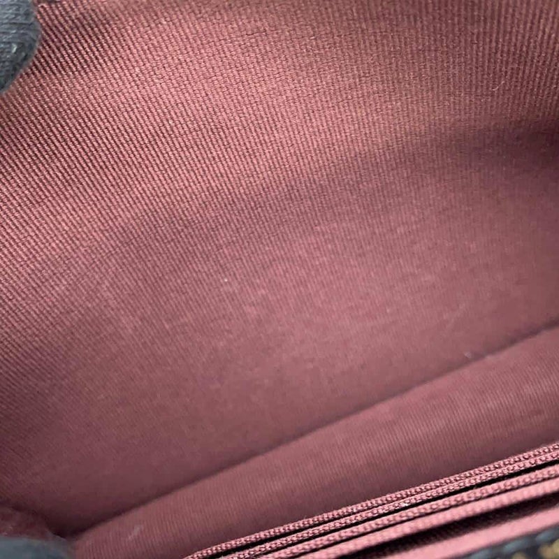 シャネル チェーンウォレット マトラッセ ココマーク キャビアスキン CHANEL 財布 ブラック 黒