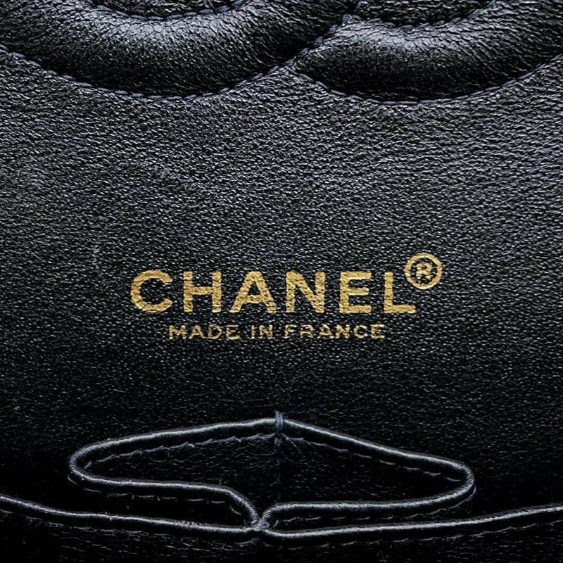 シャネル チェーンショルダーバッグ マトラッセ25 ココマーク キャビアスキン ダブルチェーン A01112 CHANEL 黒