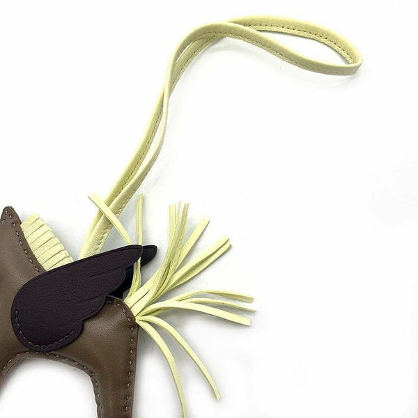 エルメス バッグチャーム ロデオPM ペガサス エトゥープ/ルージュセリエ/ジョーヌミルトン ラムスキン B刻印