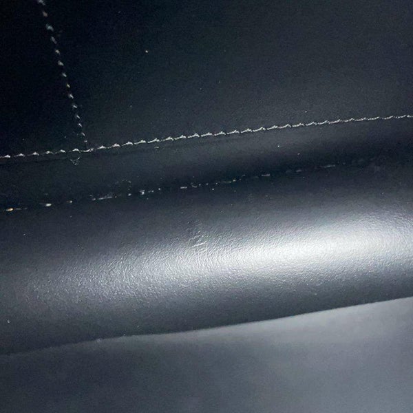 セリーヌ チェーンウォレット マーゴ カーフレザー 10L033DPV.38NO CELINE バッグ 長財布 黒