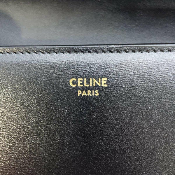 セリーヌ チェーンウォレット マーゴ カーフレザー 10L033DPV.38NO CELINE バッグ 長財布 黒