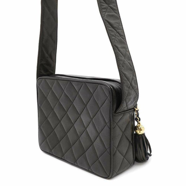 シャネル ショルダーバッグ マトラッセ ココマーク フリンジ タッセル ラムスキン CHANEL バッグ 黒