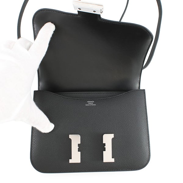 エルメス ショルダーバッグ ミニ コンスタンス3 ブラック/シルバー金具 エプソン G刻印 HERMES Constance