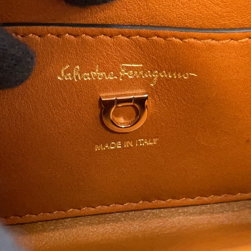 サルヴァトーレ・フェラガモ ハンドバッグ ガンチーニ スタジオ マイクロ リザード 21H740 Ferragamo 2way