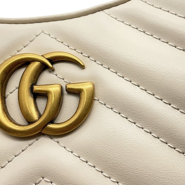 グッチ ハンドバッグ GGマーモント ハーフムーン シェブロン キルティング 699514 GUCCI バッグ ワンショルダー 白