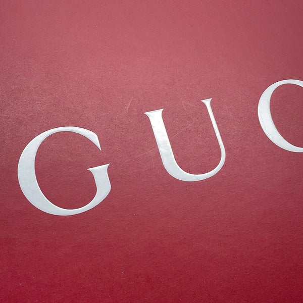 グッチ ハンドバッグ GGマーモント ハーフムーン シェブロン キルティング 699514 GUCCI バッグ ワンショルダー 白