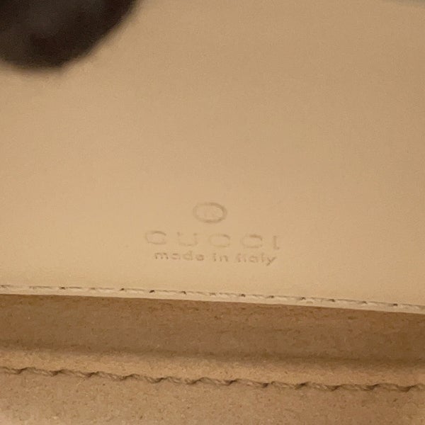 グッチ ハンドバッグ GGマーモント ハーフムーン シェブロン キルティング 699514 GUCCI バッグ ワンショルダー 白