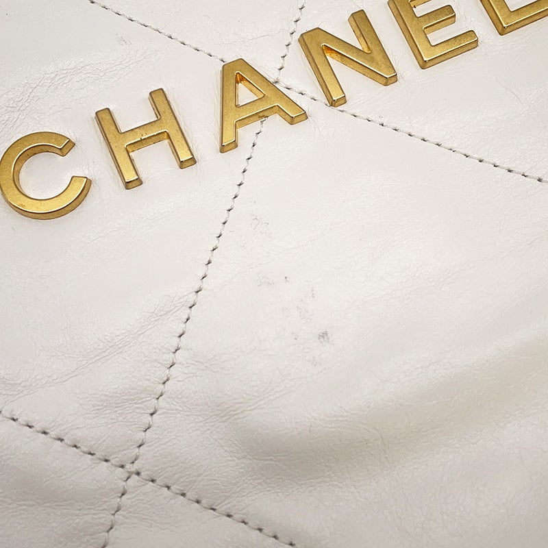 シャネル リュック シャネル22 スモール シャイニーカーフスキン AS3859 CHANEL バックパック  白