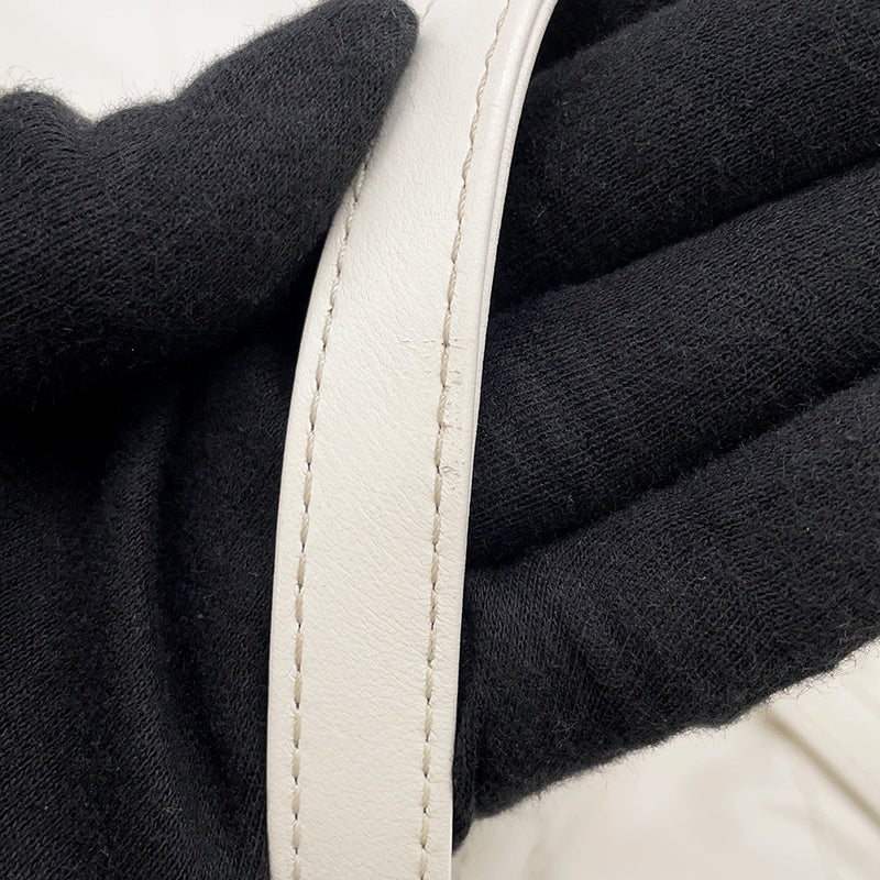 シャネル リュック シャネル22 スモール シャイニーカーフスキン AS3859 CHANEL バックパック  白
