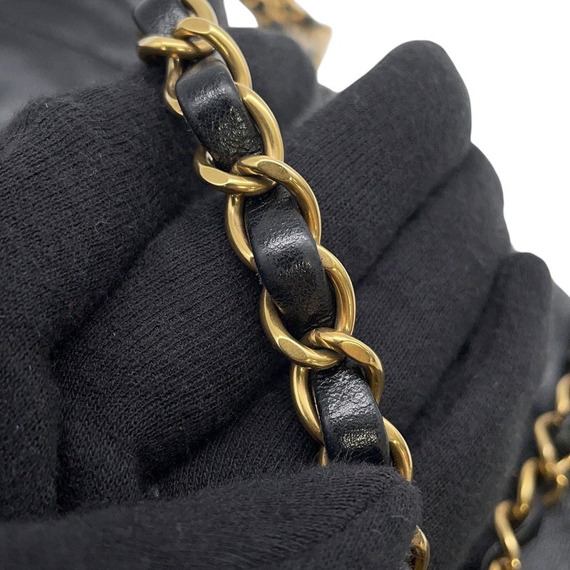 シャネル リュック シャネル22 スモール シャイニーカーフスキン AS3859 CHANEL バックパック バッグ 黒