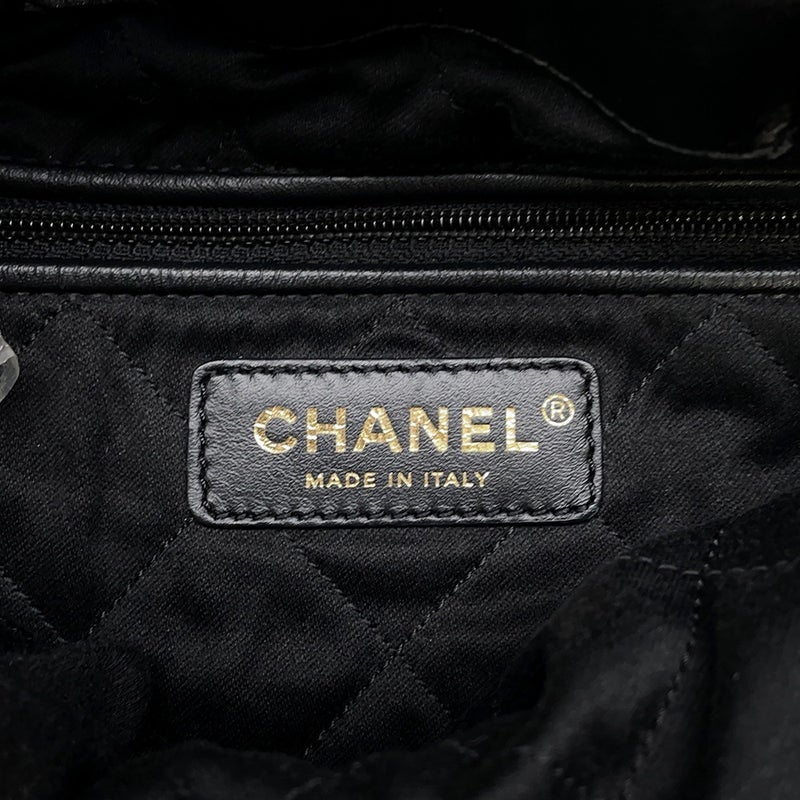 シャネル リュック シャネル22 スモール シャイニーカーフスキン AS3859 CHANEL バックパック バッグ 黒