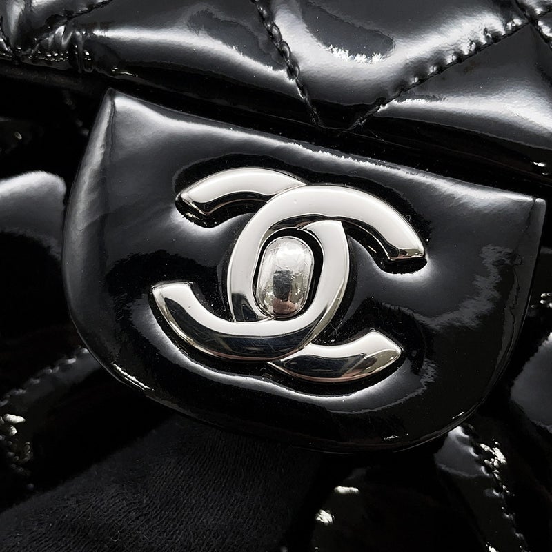 シャネル チェーンショルダーバッグ マトラッセ ココマーク パテント A65051 CHANEL バッグ 黒