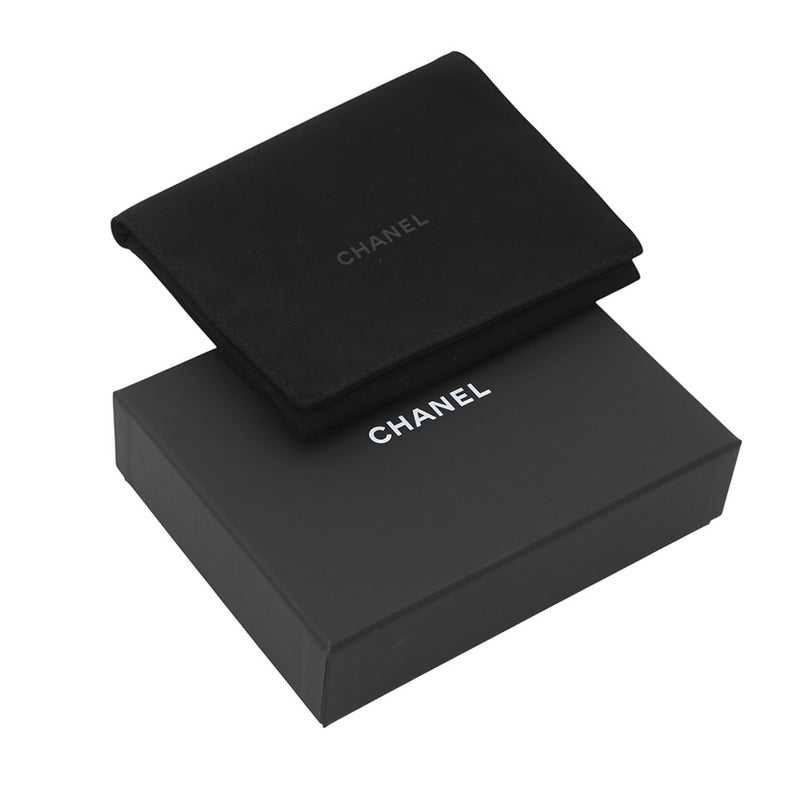 シャネル 二つ折り財布 マトラッセ ラウンドジップウォレット ココマーク キャビアスキン AP5016 CHANEL 財布 黒
