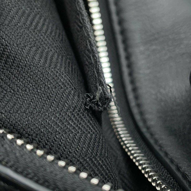 ロエベ ショルダーバッグ キュービィ スモール カーフレザー B906Q63X04 LOEWE 黒