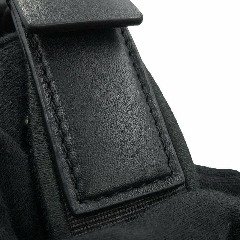 ロエベ ショルダーバッグ キュービィ スモール カーフレザー B906Q63X04 LOEWE 黒