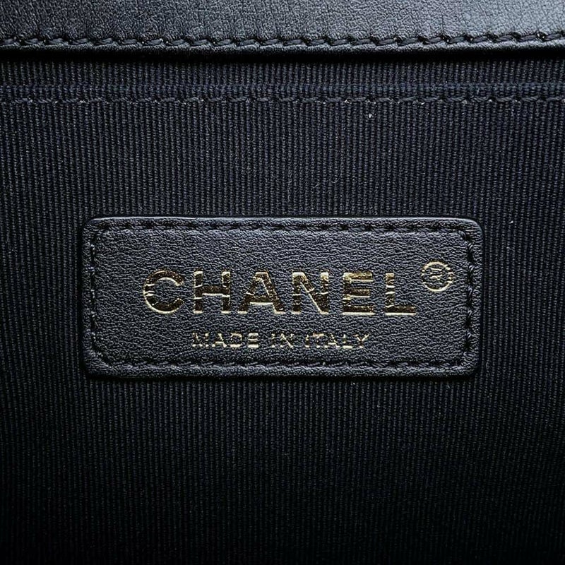 シャネル チェーンショルダーバッグ ボーイシャネル スモール マトラッセ ココマーク A67085 BOY CHANEL バッグ 黒