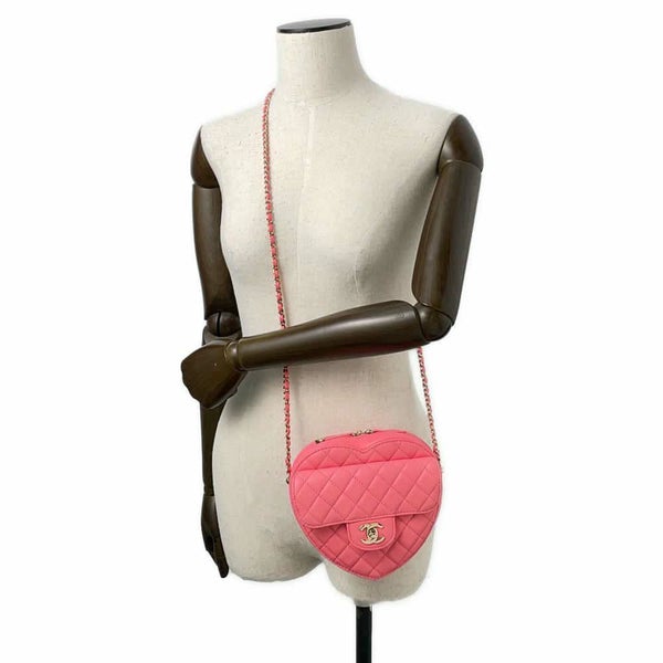 シャネル チェーンショルダーバッグ マトラッセ ハートシェイプ ラムスキン AS3191 CHANEL バッグ