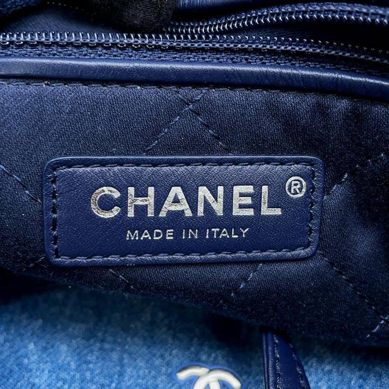 シャネル チェーンショルダーバッグ CHANEL 22 マトラッセ スモール デニム AS3260 CHANEL ポーチ付き