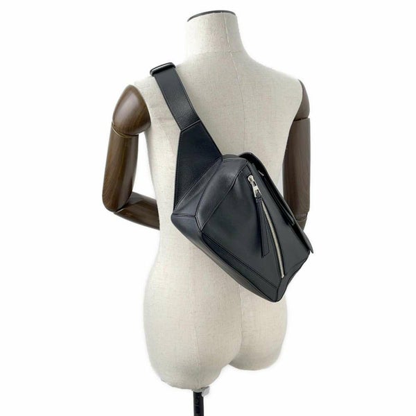 ロエベ ボディバッグ パズル バムバッグ スモール B510P35X09 LOEWE バッグ 黒