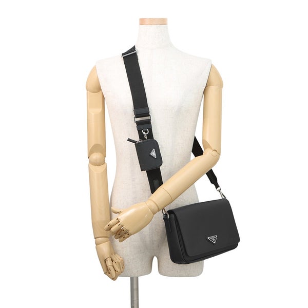 プラダ ショルダーバッグ トライアングルロゴ サフィアーノ レザー 2VD059 PRADA 黒
