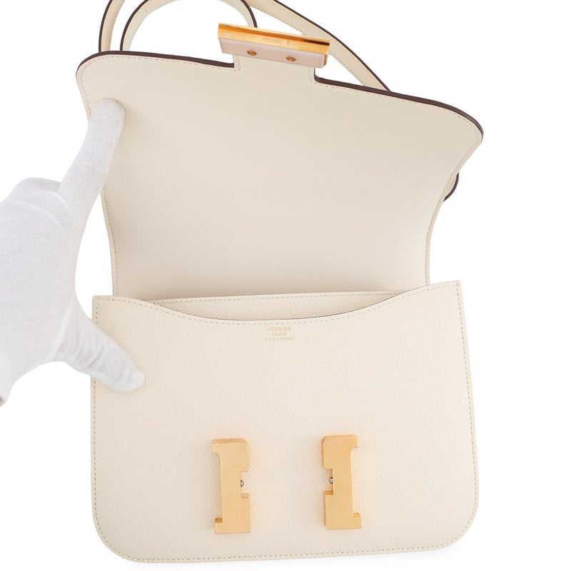 エルメス ショルダーバッグ コンスタンス3 24 ナタ/ゴールド金具 エプソン Z刻印 HERMES バッグ