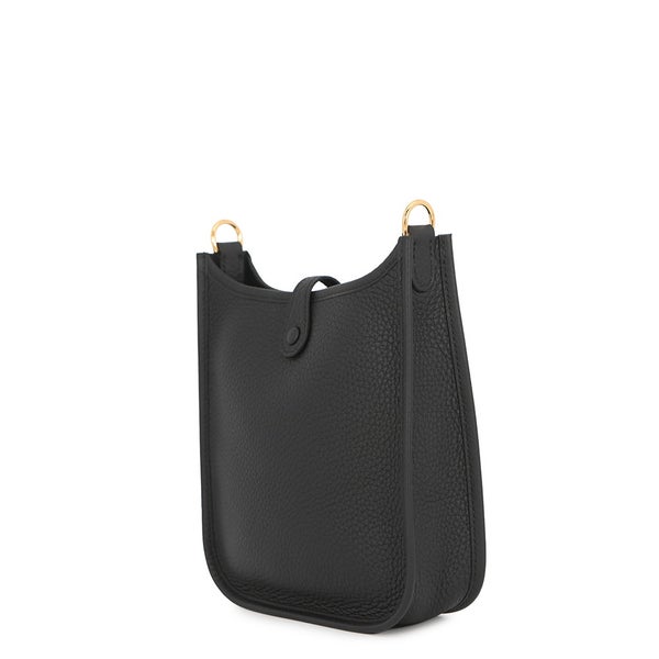 エルメス ショルダーバッグ エブリンTPM 111cm アマゾン ブラック/ゴールド金具 トリヨンクレマンス K刻印 黒