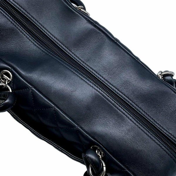 シャネル ショルダーバッグ カンボンライン ココマーク ボーリングバッグ A25171 CHANEL バッグ 黒