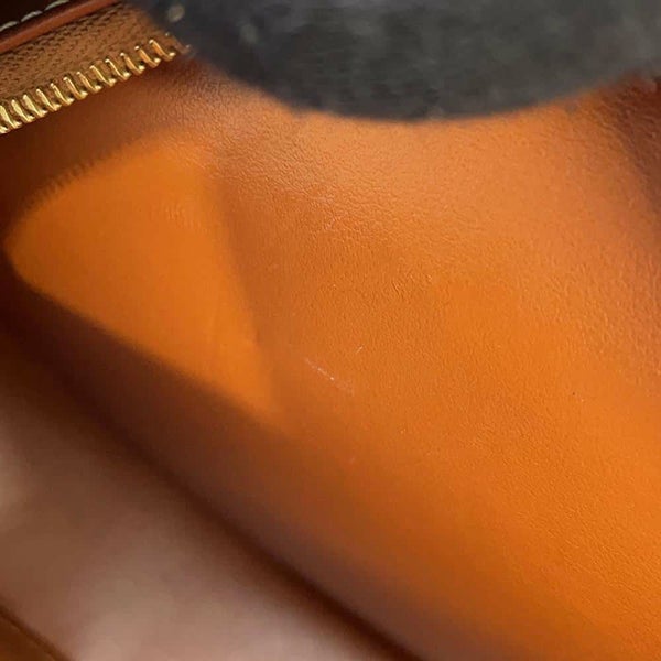 セリーヌ ショルダーバッグ オーバルパース キュイルトリオンフ 10I703DPQ CELINE バッグ