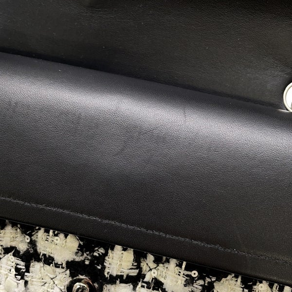 シャネル チェーンショルダーバッグ マトラッセ25 ココマーク ツイード ダブルチェーン A01112 CHANEL 白 黒