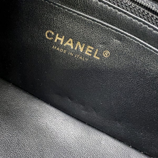 シャネル チェーンショルダーバッグ ミニ マトラッセ 20 ココマーク ラムスキン A69900 CHANEL 黒