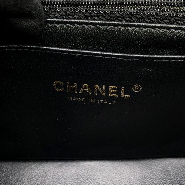 シャネル チェーンショルダーバッグ ミニ マトラッセ 20 ココマーク ラムスキン A69900 CHANEL 黒