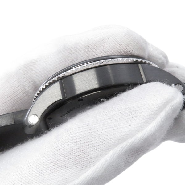 カルティエ カリブル ドゥ カルティエ ダイバー カーボン Cartier 腕時計 黒文字盤