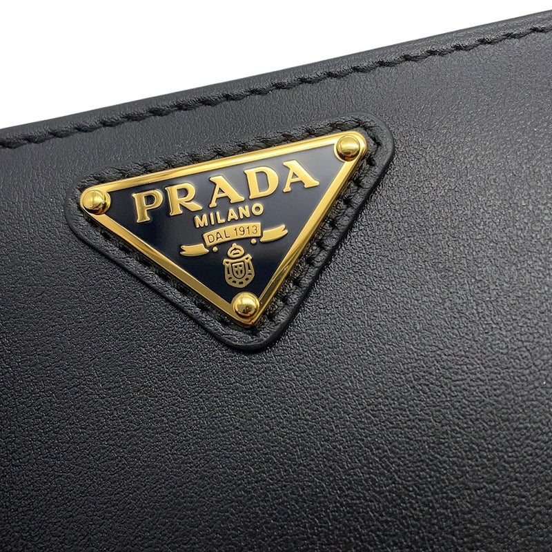 プラダ 二つ折り財布 トライアングルロゴ コンパクトウォレット レザー 1ML050 PRADA 黒