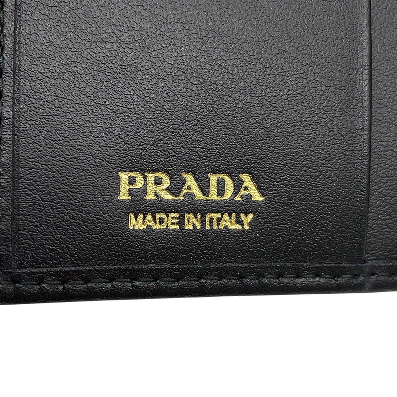 プラダ 二つ折り財布 トライアングルロゴ コンパクトウォレット レザー 1ML050 PRADA 黒